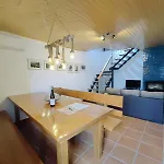 Casa Dos Cotos. 卡斯特罗拉沃雷罗