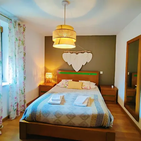 Casa Dos Cotos. * קסטרו לבוריירו