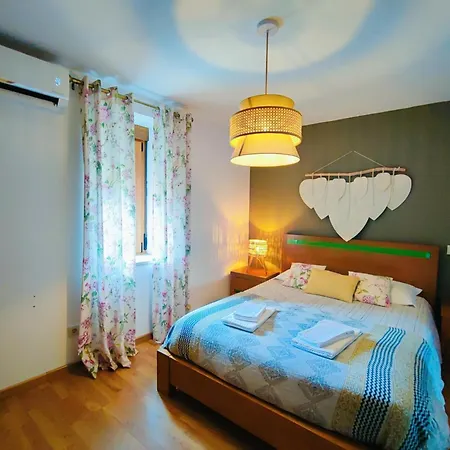 בית חווה Casa Dos Cotos. קסטרו לבוריירו