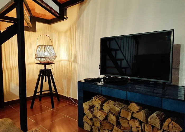 Casa Dos Cotos. مزرعة للإقامة *